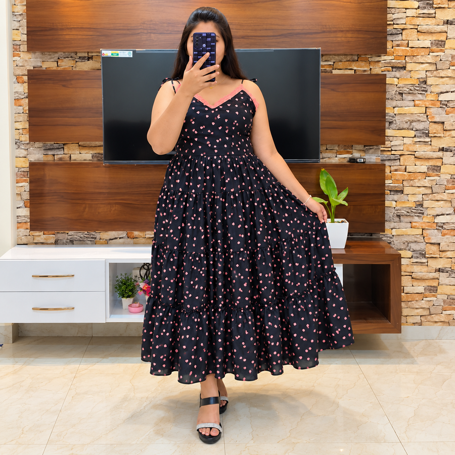 Elara Heart Dress – Black & Pink Heart Print Maxi Dress